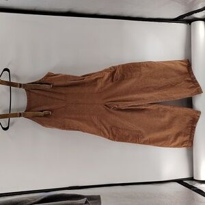 ee:Some Brown Jumper Adjustable Strap Size Small Wide Leg Leg Pockets